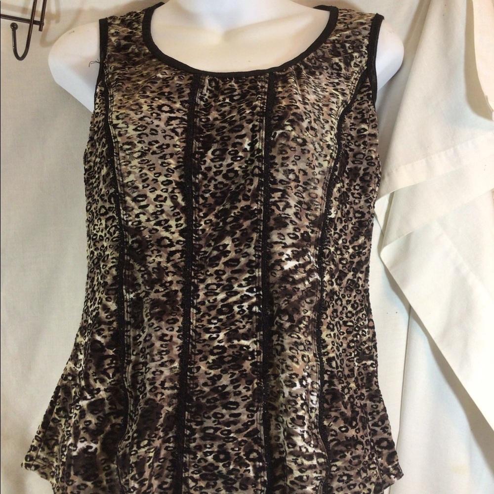 Woman’s Jrs Sz L SAMI JO Animal Print Tank Form Fitting Shirt pre-owned
